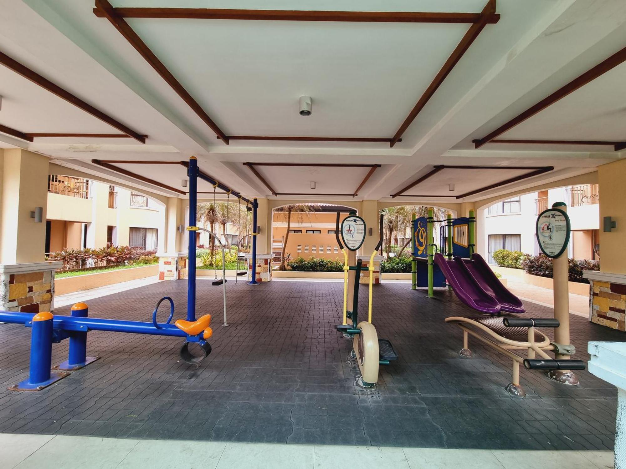 Legarse Staycation At Montecito Residential Resort Manila Exterior photo